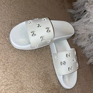 Gucci slides